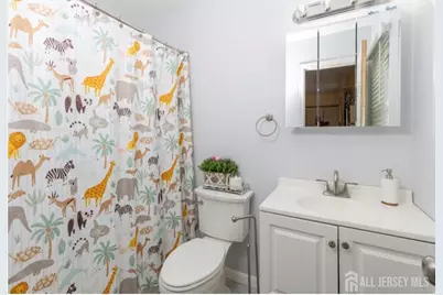 40 Lantern Lane, Sayreville, NJ 08872 - Photo 15