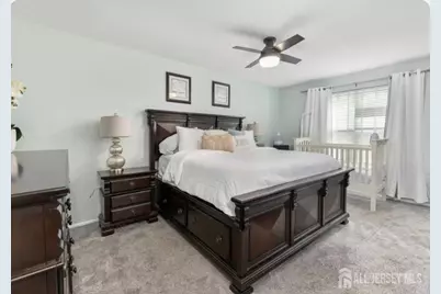 40 Lantern Lane, Sayreville, NJ 08872 - Photo 11