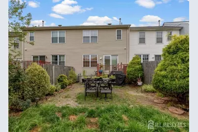 40 Lantern Lane, Sayreville, NJ 08872 - Photo 19