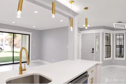 709 Sunshine Court, Sayreville, NJ 08859 - Photo 3
