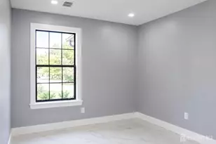 709 Sunshine Ct, Sayreville, NJ 08859 - Photo 7
