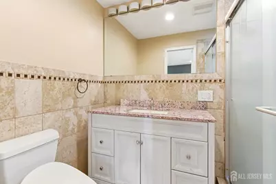 4 Allison Court, Edison, NJ 08820 - Photo 27