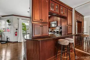 3 Newport Ct, Long Branch, NJ 07740 - Photo 7