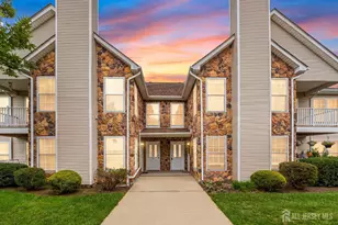 127 Chariot Ct, Piscataway Township, NJ 08854 - Photo 1