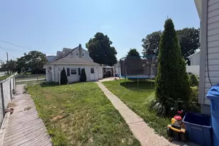 98 Liberty St, Fords, NJ 08863 - Photo 7