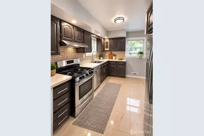 183 E Henry Place E, Iselin, NJ 08830 - Photo 3