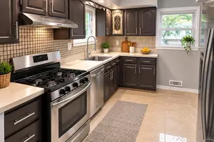 183 E Henry Pl E, Iselin, NJ 08830 - Photo 3