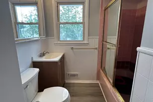 183 E Henry Pl E, Iselin, NJ 08830 - Photo 7