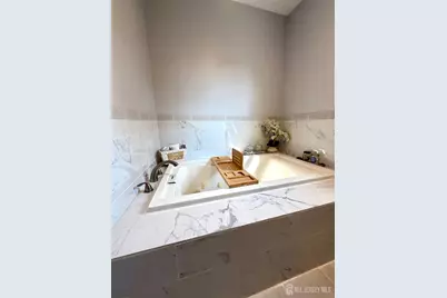33 Livingston Avenue, Avenel, NJ 07001 - Photo 25