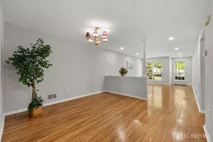 16 Lee Ct, Plainsboro Township, NJ 08536 - Photo 19