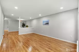 16 Lee Ct, Plainsboro Township, NJ 08536 - Photo 21
