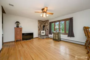 18 Joe Ent Rd, Flemington, NJ 08822 - Photo 9