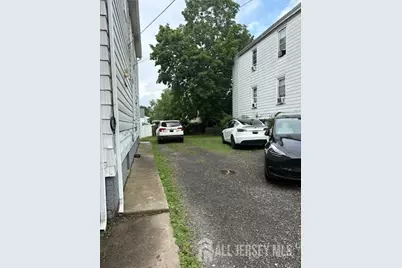 331 Somerset Street, New Brunswick, NJ 08901 - Photo 13