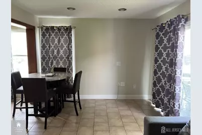 10 Holmes Street #A, Carteret, NJ 07008 - Photo 5