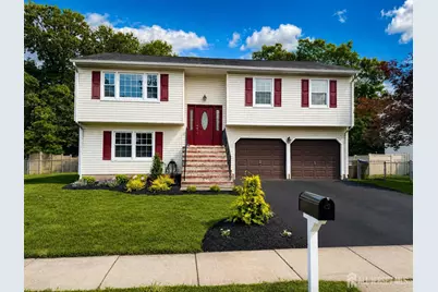 13 Traci Lane, Edison, NJ 08817 - Photo 1