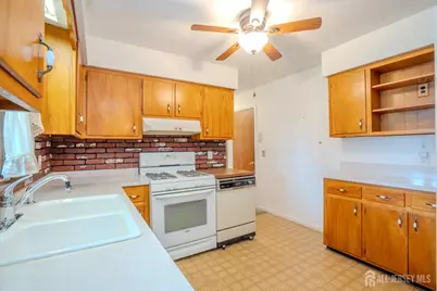 [Address not provided], Piscataway Township, NJ 08854 - Photo 15