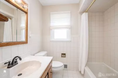 [Address not provided], Piscataway Township, NJ 08854 - Photo 27