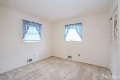 [Address not provided], Piscataway Township, NJ 08854 - Photo 17
