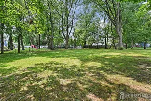 8 Dusko Dr, Sayreville, NJ 08859 - Photo 39