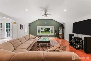 8 Dusko Dr, Sayreville, NJ 08859 - Photo 15