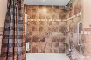 8 Dusko Dr, Sayreville, NJ 08859 - Photo 25