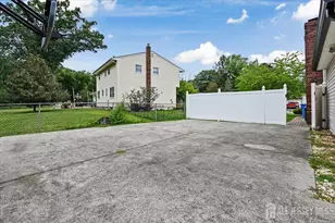 8 Dusko Dr, Sayreville, NJ 08859 - Photo 41