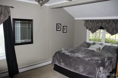 79 Lafayette Street, Milltown, NJ 08850 - Photo 13