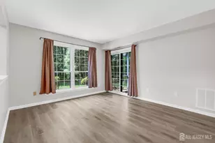 5101 Stonehedge Rd, Edison, NJ 08820 - Photo 7