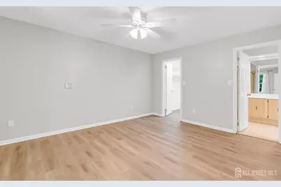 5101 Stonehedge Road #5101, Edison, NJ 08820 - Photo 17