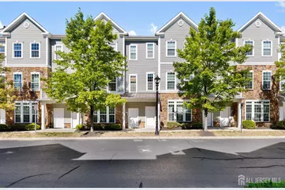 1423 Hudson Circle #1423, Highland Park, NJ 08904 - Photo 1