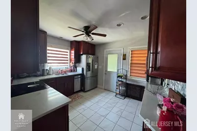 329 Ford Ave Avenue, Fords, NJ 08863 - Photo 11