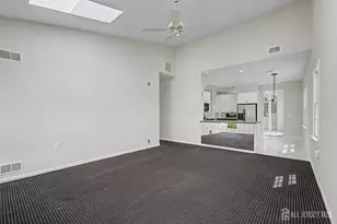 17 Umberland Pl, Monroe Township, NJ 08831 - Photo 19