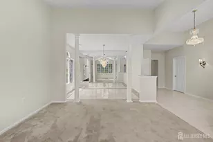 17 Umberland Pl, Monroe Township, NJ 08831 - Photo 11