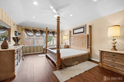 8 Sherwood Drive, Monroe Township, NJ 08831 - Photo 25