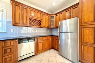 69 Mercer St, Menlo Park Terrace, NJ 08840 - Photo 5