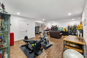 55 Lambiance Ct, Highland Park, NJ 08904 - Photo 17