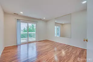 2 Farnham Square, Sayreville, NJ 08859 - Photo 17