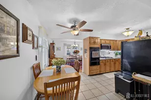 16 Birch St, Carteret, NJ 07008 - Photo 7