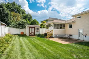 12 Dixon Dr, Woodbridge Township, NJ 07095 - Photo 45