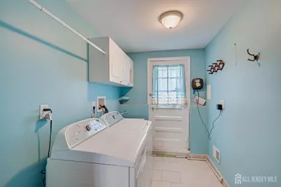 12 Dixon Drive, Woodbridge Township, NJ 07095 - Photo 27