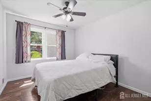 94 Woodmere Dr, Sayreville, NJ 08859 - Photo 21