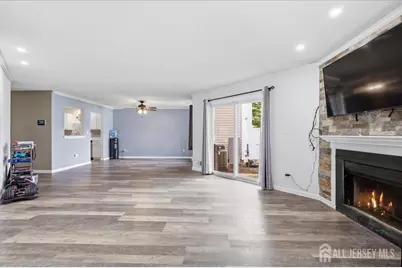 94 Woodmere Drive, Sayreville, NJ 08859 - Photo 11