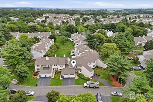 94 Woodmere Dr, Sayreville, NJ 08859 - Photo 31