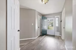94 Woodmere Dr, Sayreville, NJ 08859 - Photo 3
