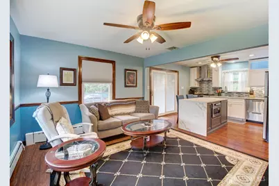 123 Lake View Boulevard, Edison, NJ 08817 - Photo 9