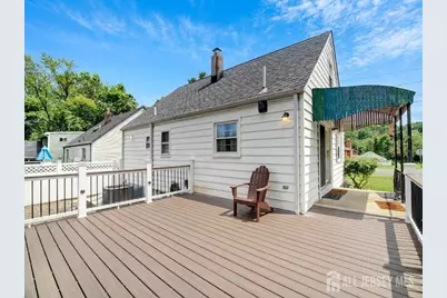 123 Lake View Boulevard, Edison, NJ 08817 - Photo 5