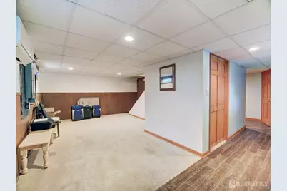123 Lake View Boulevard, Edison, NJ 08817 - Photo 21