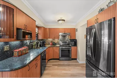 27 Highview Drive, Woodbridge Township, NJ 07095 - Photo 11
