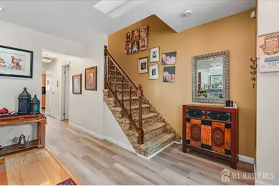 27 Highview Drive, Woodbridge Township, NJ 07095 - Photo 5