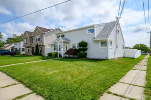98 Daniel St, Carteret, NJ 07008 - Photo 1